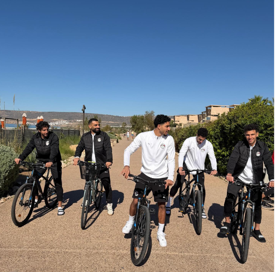 No description available.