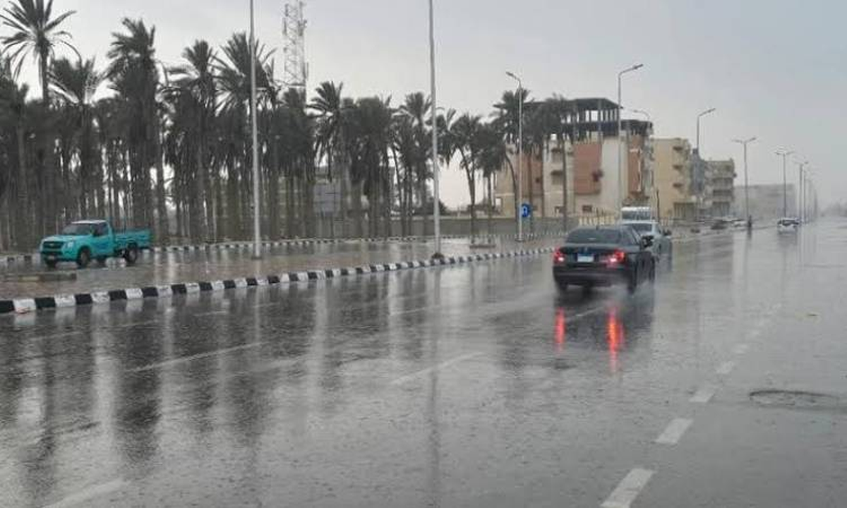 الأرصاد تحذر من استمرار انخفاض درجات الحرارة وأماكن سقوط الأمطار غدا السبت