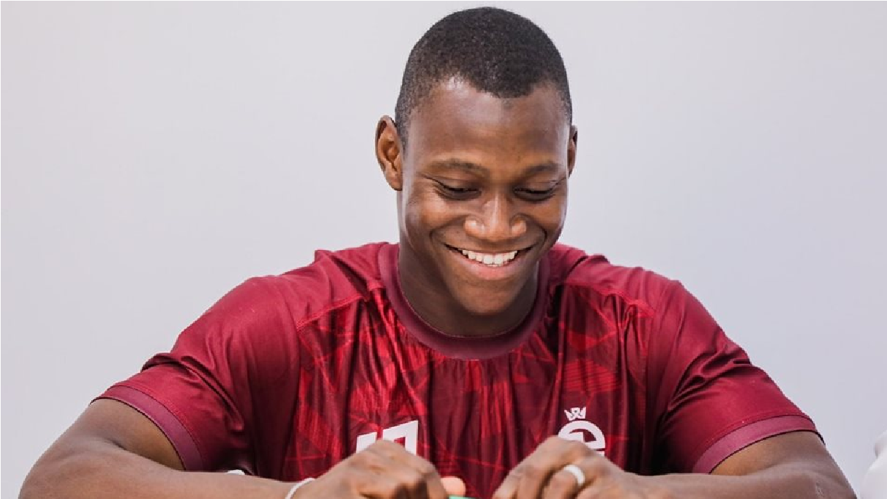 هل يرحل أليو ديانج عن الأهلي؟ أحمد حسن يكشف حقيقة العروض الضخمة