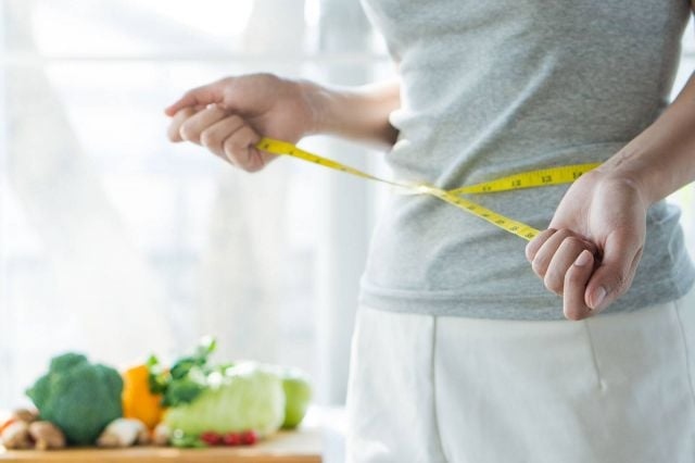 نصائح فعالة لاستعادة الرشاقة بعد وليمة العيد وتجنب زيادة الوزن