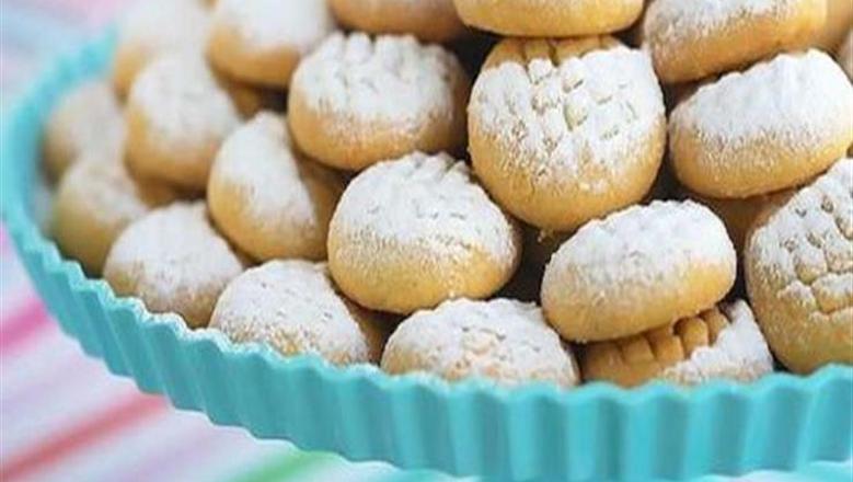 التموين تبدأ طرح كعك العيد بمنافذ المجمعات الاستهلاكية.. قائمة الأسعار الرسمية