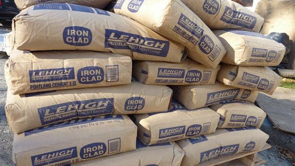 بـ 4200 جنيه للمستهلك.. سعر طن الأسمنت اليوم السبت 14 مارس بالأسواق المصرية