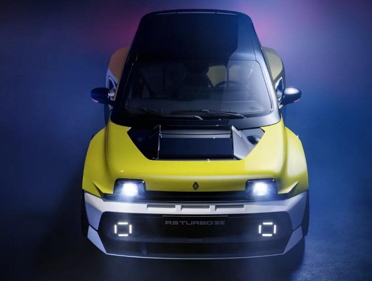 سيارة رياضية كهربائية بروح كلاسيكية.. رينو تكشف عن 5 Turbo الجديدة