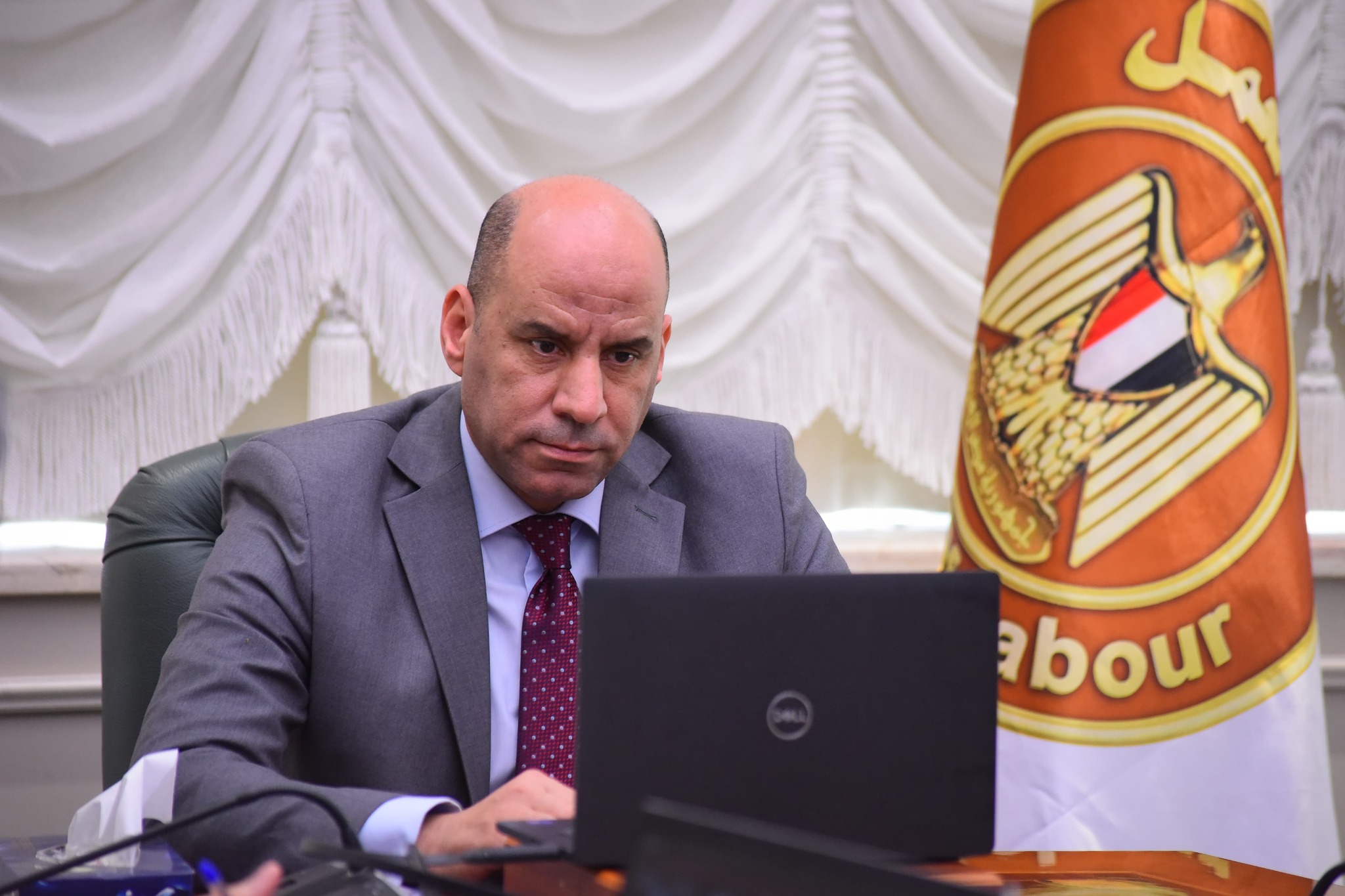 للشباب وذوي الهمم.. وزارة العمل تعلن عن 1721 وظيفة خالية في 33 شركة (طرق التقديم)