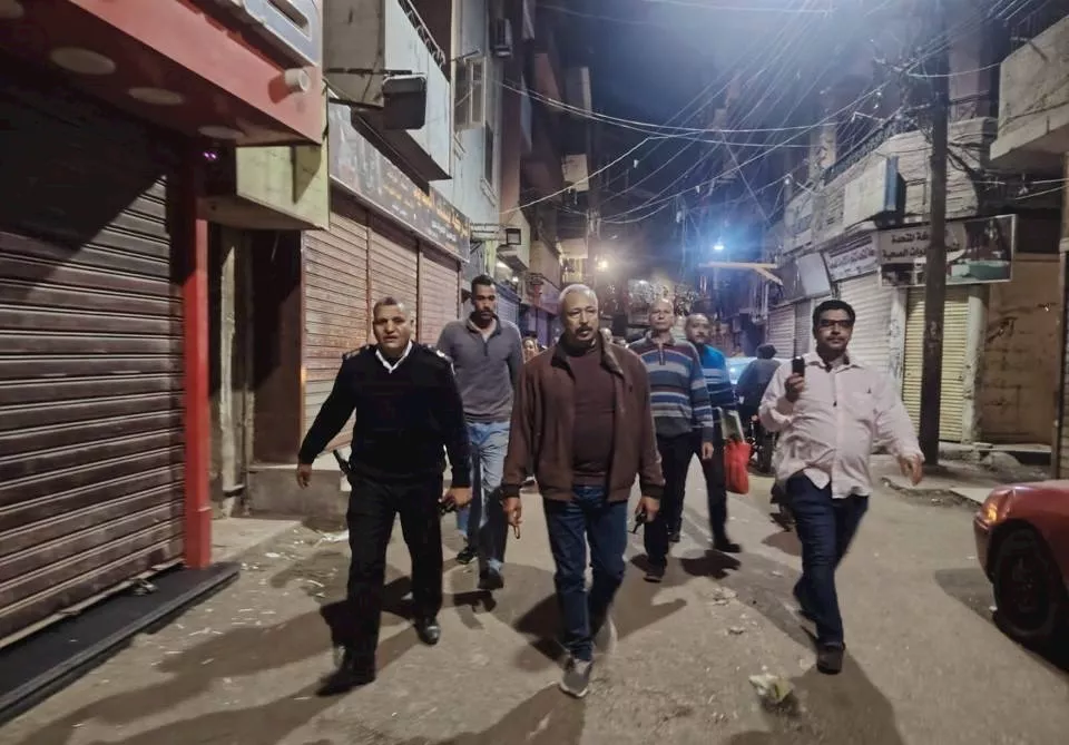 حملات مكثفة تسجل 864 مخالفة لعدم الالتزام بمواعيد الغلق لترشيد الكهرباء بالمحافظات