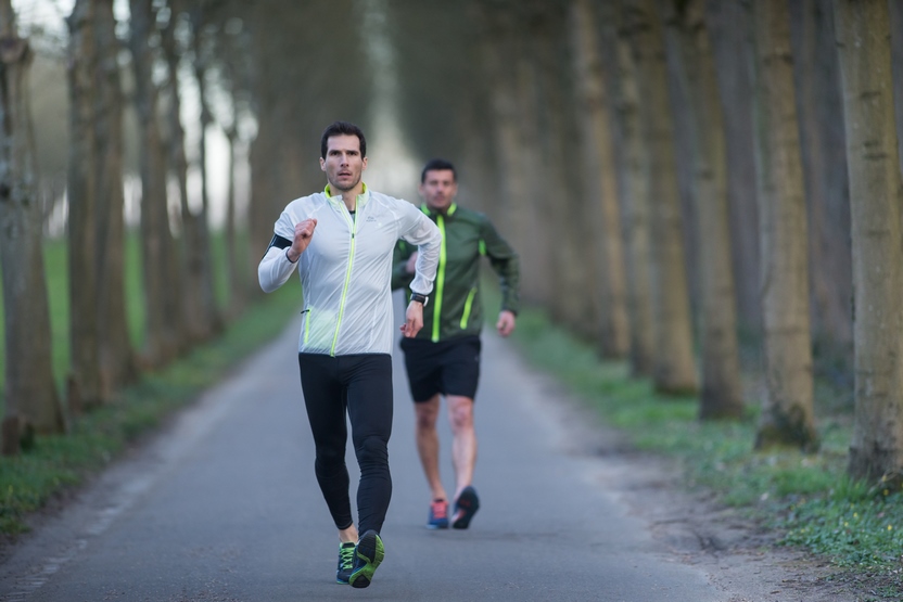 المشى السريع 30 دقيقة يوميًا يساعد في السيطرة على مرض السكر وفقًا للخبراء