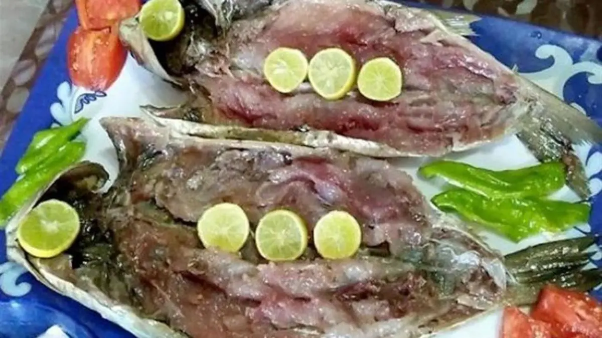 بيلا عاصمة الفسيخ: تراث مهنة ومصدر رزق يستعد لموسم شم النسيم