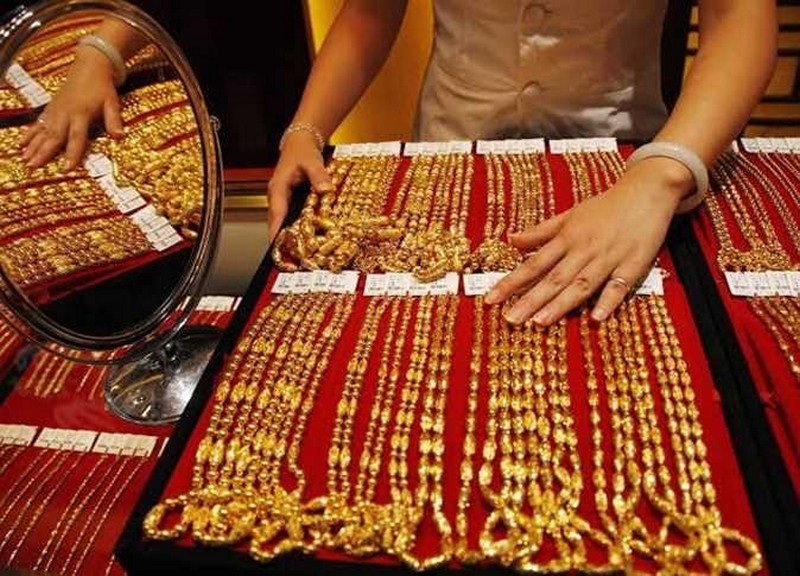 سعر الذهب اليوم في السعودية: استقرار نسبي وسط تقلبات الأسواق العالمية