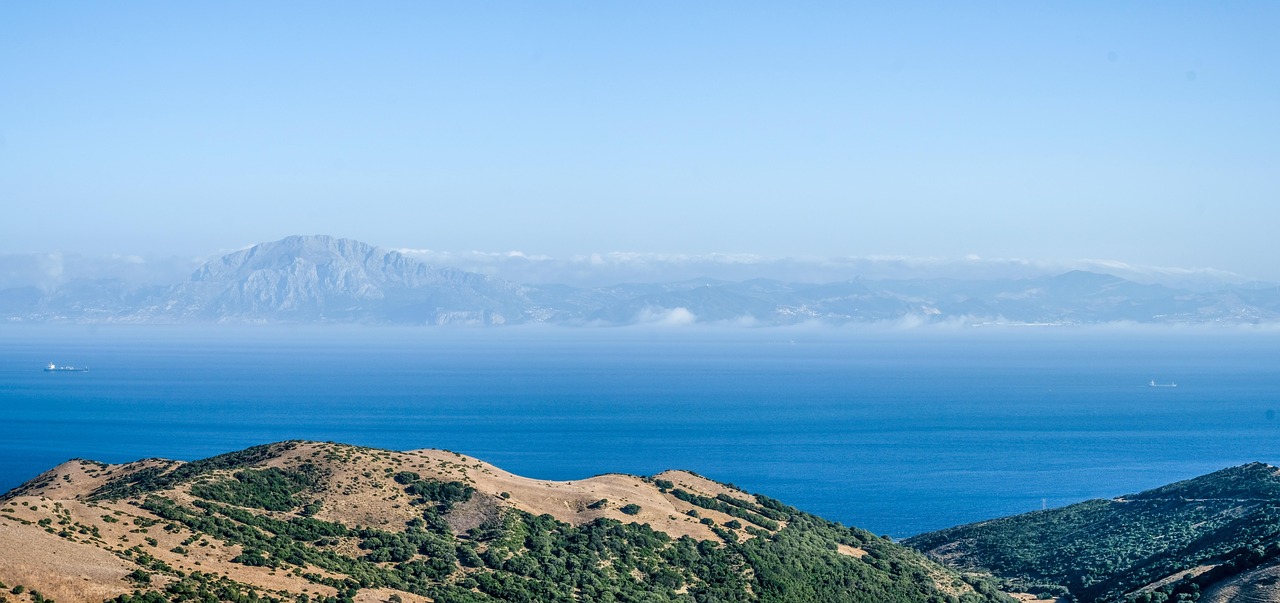 روسيا والصين تعرقلان مشروع قرار أممي بشأن مضيق هرمز