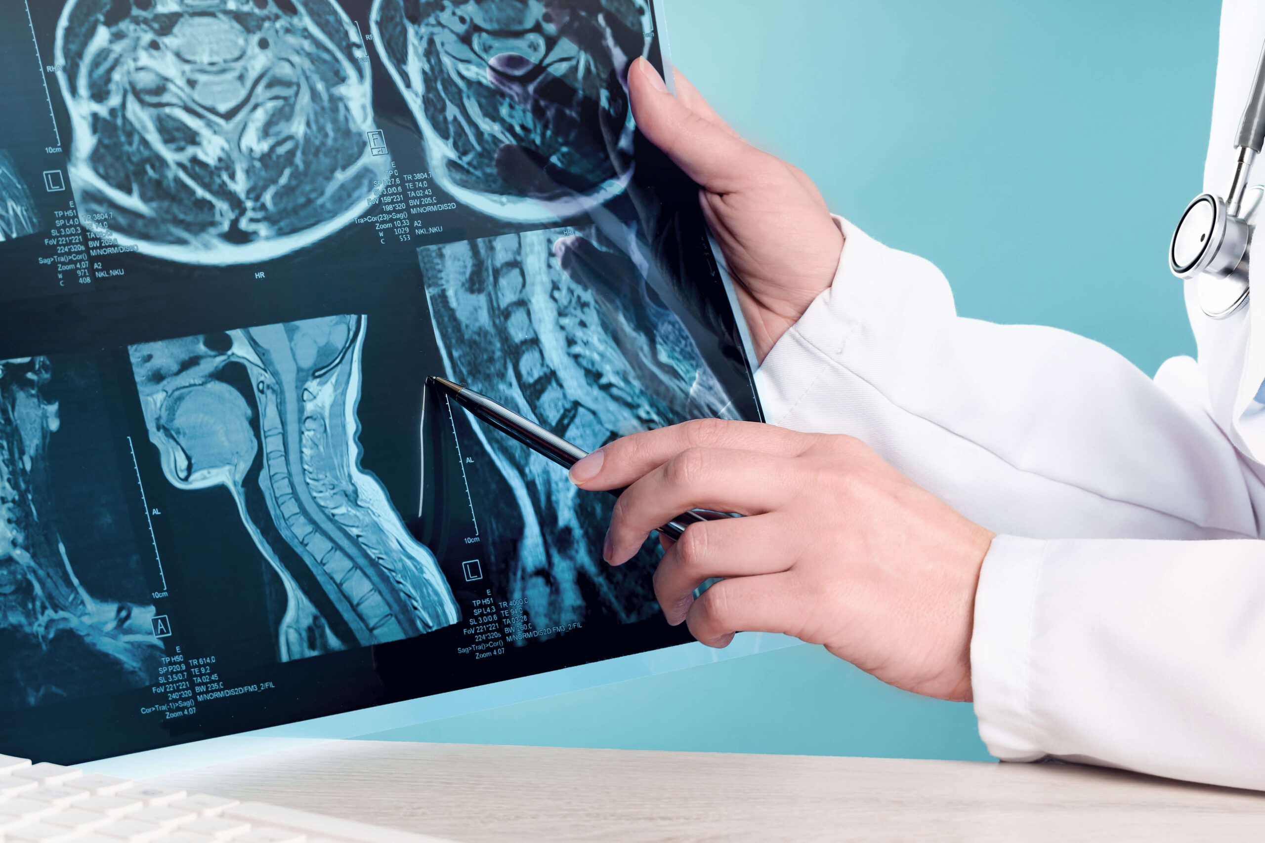 أستاذ أورام يكشف عن ثورات علاجية لسرطان الرأس والرقبة