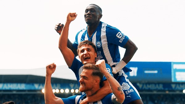 ألافيس يقلب الطاولة على مايوركا بفوز درامي في الدوري الإسباني