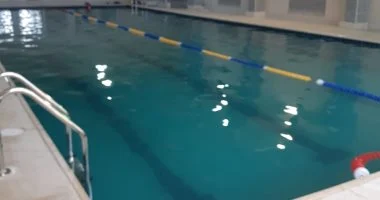 إنقاذ طالب من الغرق بحمام سباحة نادي العاملين بإهناسيا في بني سويف