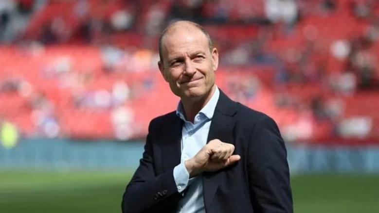 الأهلي يدفع مليون دولار لفسخ عقد ييس توروب وديًا