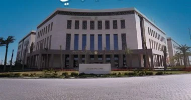 التعليم يقر تدريس الثقافة المالية لثاني ثانوي و500 جنيه لكل طالب بالبورصة