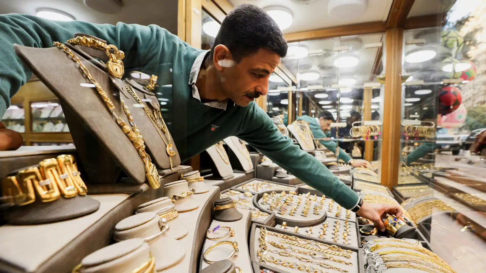 الجنيه الذهب يستقر اليوم الثلاثاء عند 55880 جنيهًا في مصر