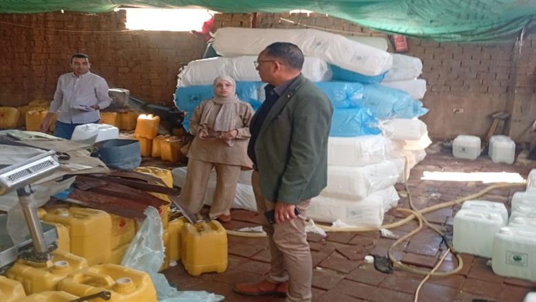 المنوفية: ضبط 15 طن أسمدة مغشوشة وكيان مخالف بالشهداء