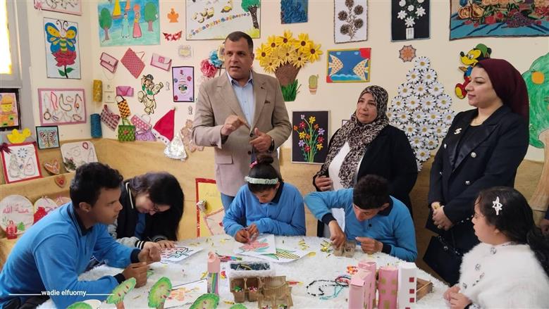 بأيدي ذهبية.. ذوو الهمم بدمياط يبدعون بمعرضهم الفني الحرفي السنوي