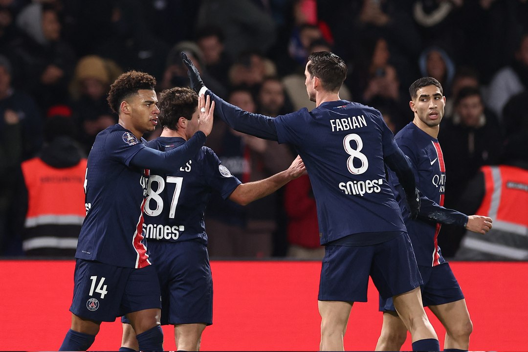 غيابات باريس سان جيرمان تثير القلق قبل قمة ليفربول في دوري الأبطال