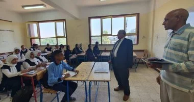 تعليم الأقصر يكرم المعلمين ويفتتح أعمال تطوير مدرسة الديمقراط بأرمنت