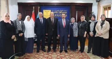 جامعة الإسكندرية تستقبل فريق الهيئة القومية لضمان جودة التعليم والاعتماد