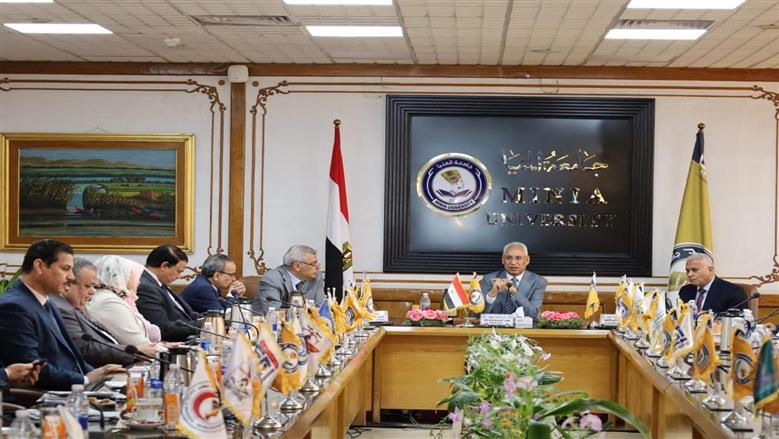 جامعة المنيا تعتمد مشروع الهندسة لترشيد الطاقة بـ24 مبنى جامعيا