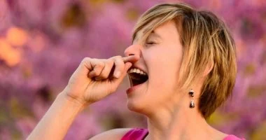 حساسية العين في الربيع: أعراضها وتأثيرها على الرؤية وطرق العلاج