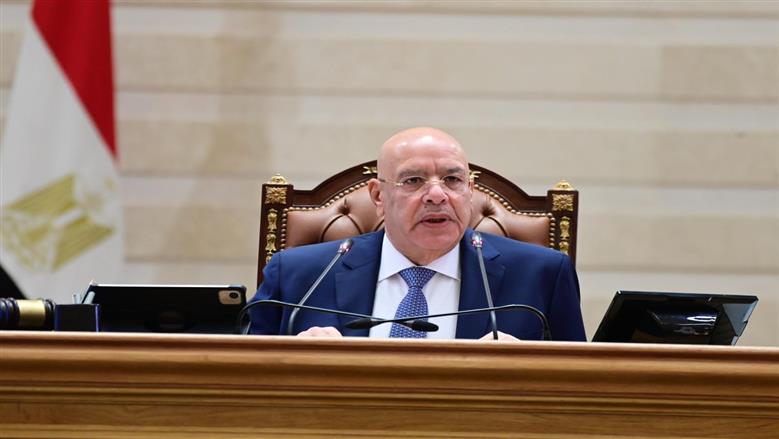 رئيس مجلس النواب يهنئ السيسي بعيد العمال: إشادة بدور العمال الوطني