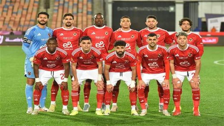 رحيل جماعي يضرب الأهلي بعد ثلاثية بيراميدز: هؤلاء يودعون القلعة الحمراء