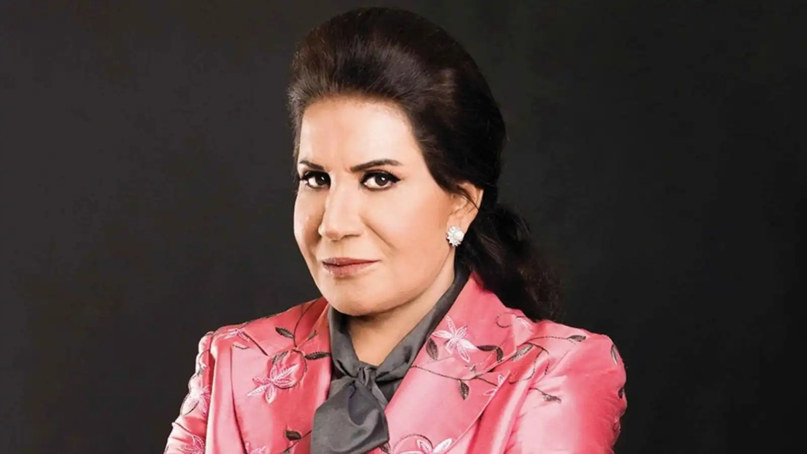 حقيقة سحب الجنسية الكويتية من سعاد عبدالله.. الفنانة تحسم الجدل