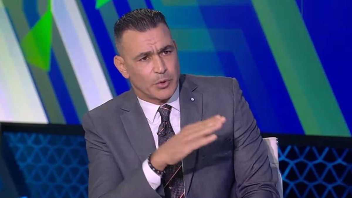 عصام الحضري يهاجم نجم الأهلي بعد الخسارة من بيراميدز: لا يستحق الانضمام للمنتخب