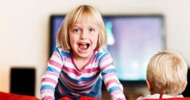 كيف يعيد العلاج بالفن برمجة أدمغة المصابين بفرط الحركة؟