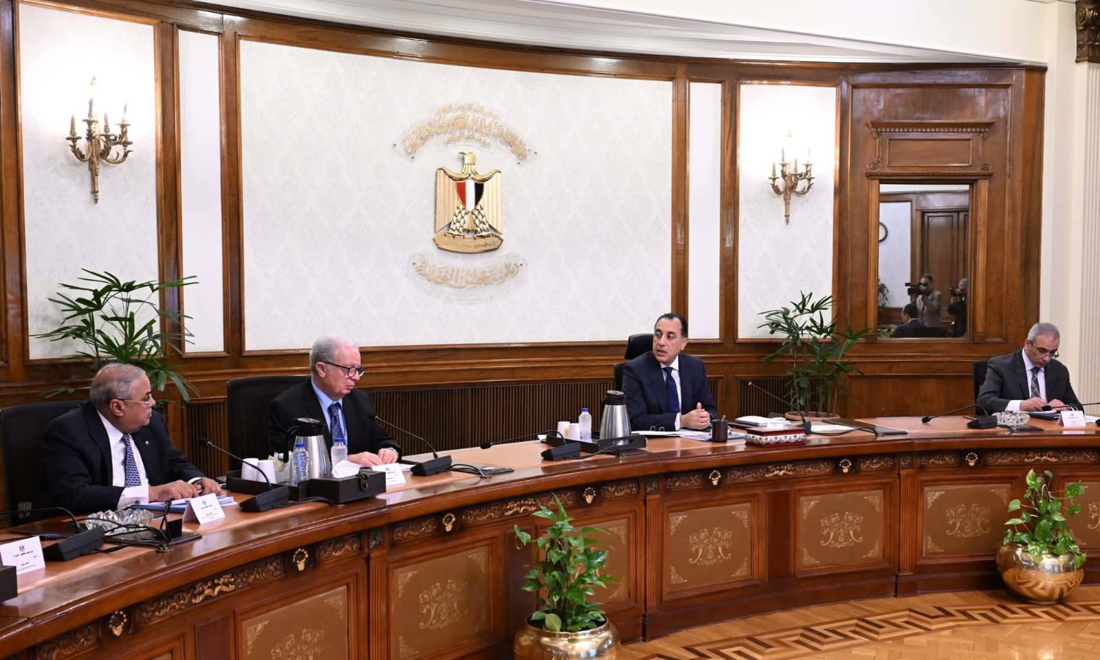 مدبولي يوجه بسرعة طرح شركات المحلة التابعة للقطاع الخاص