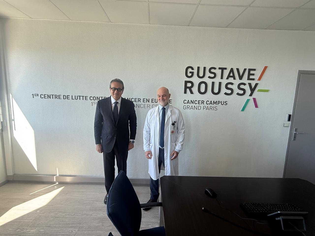 معهد جوستاف روسي يمنح 6 أطباء مصريين تدريبًا شهريًا بفرنسا