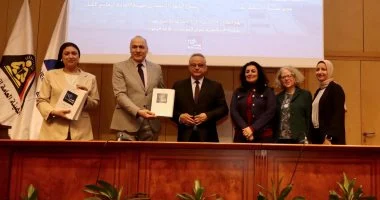 مكتبة الإسكندرية وهيئة تعليم الكبار تطلقان منهج كتاب وشاشة بالإسكندرية والبحيرة