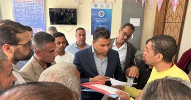 نائب محافظ السويس يتفقد المراكز التكنولوجية بالأحياء لتحسين الخدمات المقدمة للمواطنين