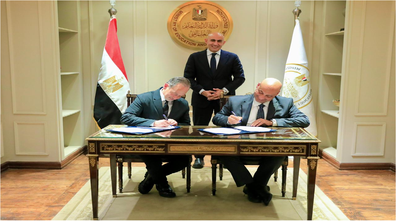 وزير التعليم يعلن طرح 15 ألف فرصة عمل لخريجي التعليم الفني