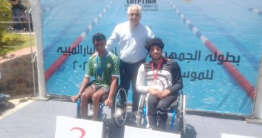 وكيل شباب جنوب سيناء يهنئ بطل السباحة البارالمبية لحصوله على ثلاث ميداليات