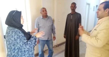 وكيل عمل الأقصر يتفقد سير العمل ومكاتب التشغيل بمركز الزينية