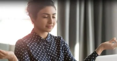 يوم السلامة والصحة المهنية: لماذا بيئة العمل الآمنة ضرورة إنسانية