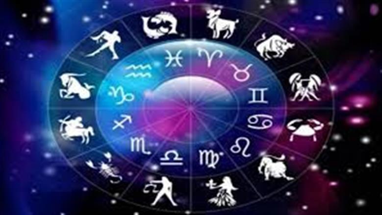 7 أبراج فلكية تفضل الهدوء والعزلة عن الأضواء الاجتماعية