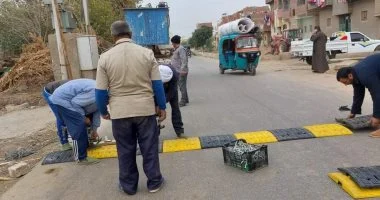 أمن دمياط ينشئ مطبات صناعية للحد من حوادث السير بالمحافظة