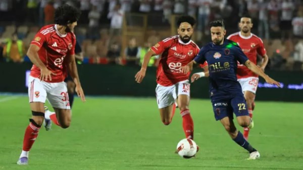 أوروبي يدير قمة الأهلي والزمالك الحاسمة بالدوري المصري