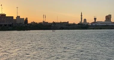 إقبال المواطنين على الممشي السياحي الجديد بمدينة المنصورة