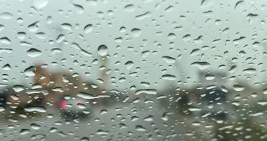الأرصاد تحذر: الأحد انخفاض حرارة مفاجئ وأمطار غزيرة تصل حدود السيول