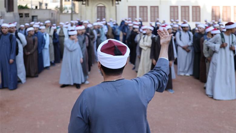 الأزهر يطرح 135 وظيفة معلم لغة عربية بالإسكندرية: إليك موعد التقديم