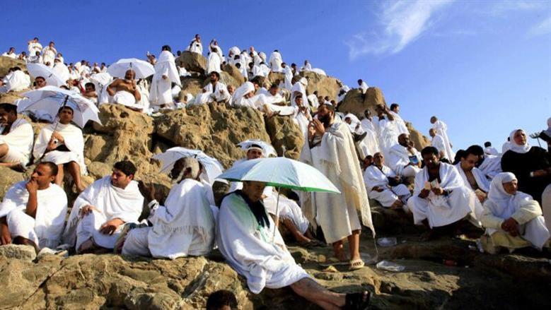 الإفتاء تحذر الحجاج: لا حج بدون عرفة.. توجهوا مبكرًا للركن الأعظم