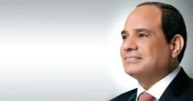 السيسي لعمال مصر: حقوقكم وتطلعاتكم في بؤرة اهتمامنا