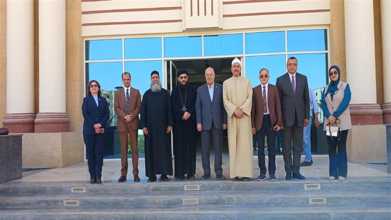 بيت العائلة بأسيوط يهنئ رئيس الجامعة الأهلية ويدعو لتعزيز التعاون