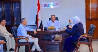 تأمين الأقصر يفتتح 4 مقرات جديدة لتجديد كارت التأمين الصحي بإسنا