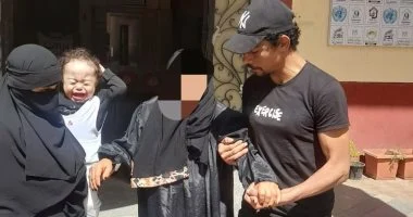 تضامن الشرقية تسلم مسنة مفقودة لذويها بمدينة الزقازيق